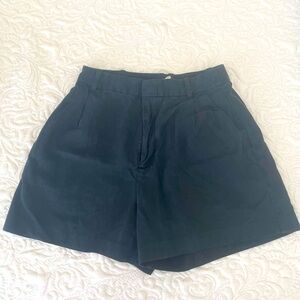 Madewell Harlow Shorts in Black
